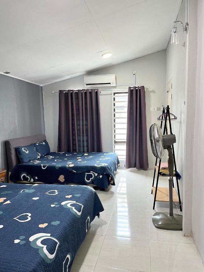 Aina Guest House Kota Bharu Eksteriør billede